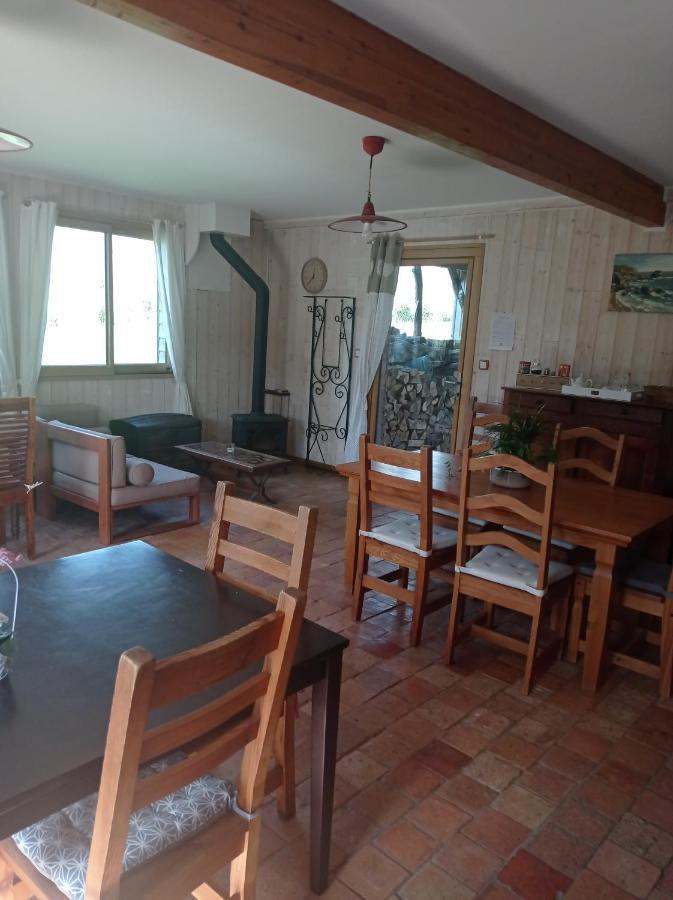 Saint-Hilaire-des-Landes Chambres D'Hotes La Roche المظهر الخارجي الصورة