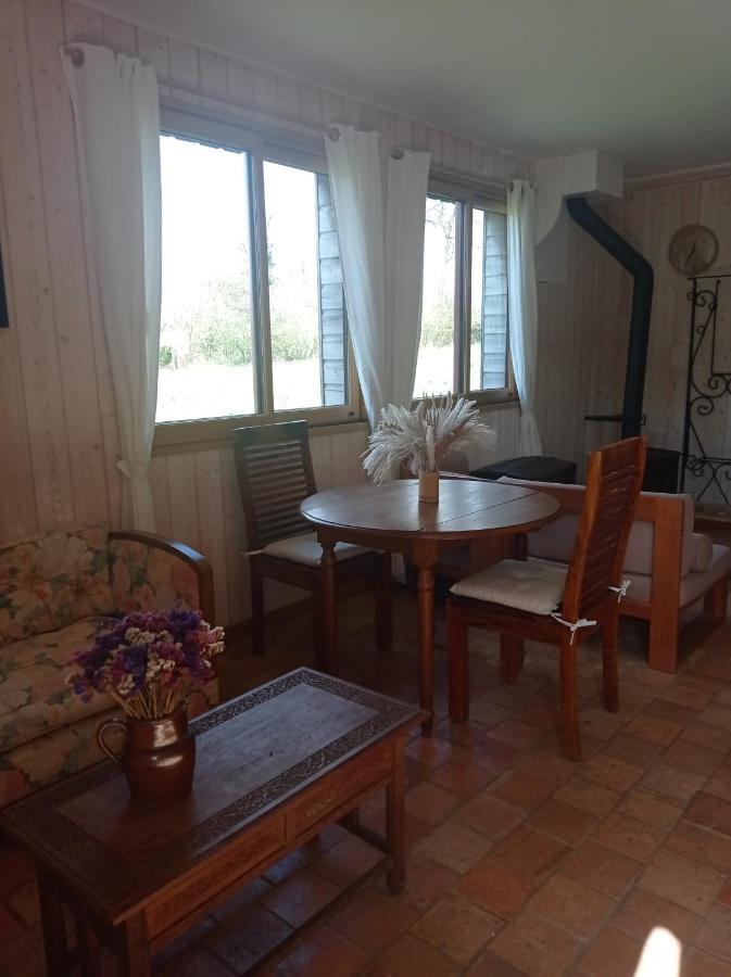 Saint-Hilaire-des-Landes Chambres D'Hotes La Roche المظهر الخارجي الصورة